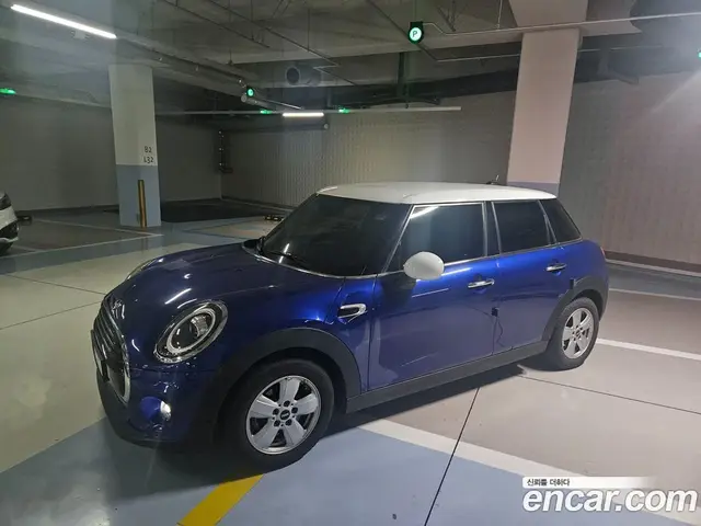Mini Cooper 2018 1.5 автомат (гидро), миниатюра 2