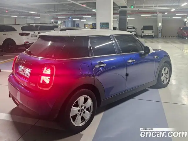 Mini Cooper 2018 1.5 автомат (гидро), миниатюра 5