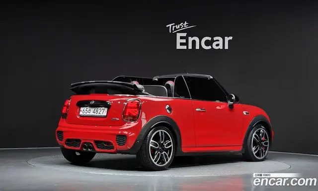 Mini Cooper Convertible 2019 2.0 автомат (гидро), миниатюра 2 Mini Cooper Convertible 2019 2.0 автомат (гидро), миниатюра 2