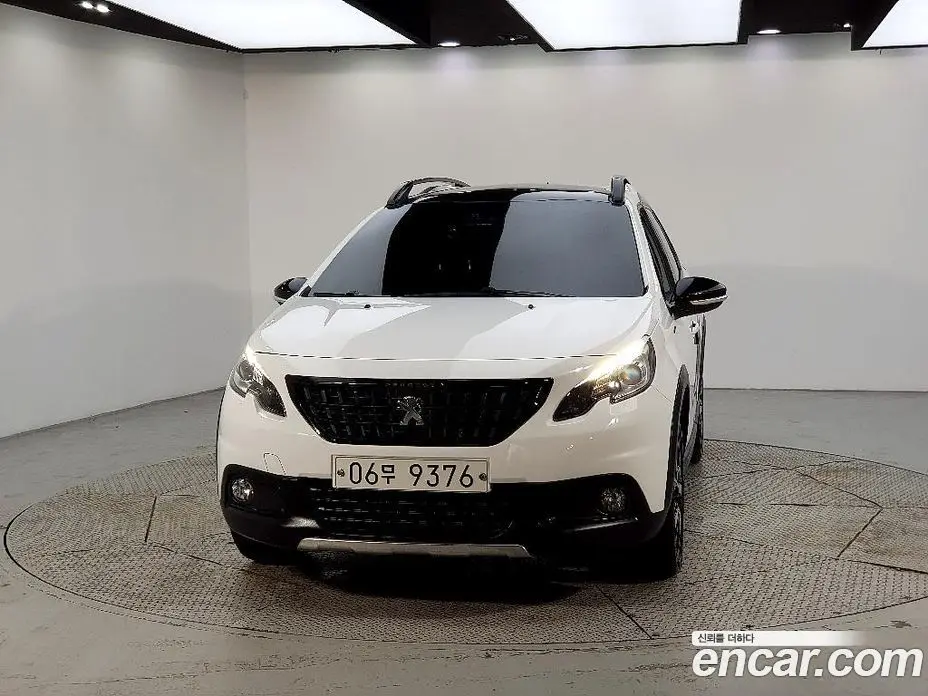 Peugeot 2008 2018 1.6 автомат (робот), фото 2 Peugeot 2008 2018 1.6 автомат (робот), фото 2