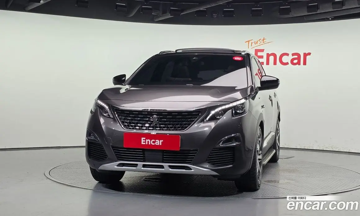 Peugeot 3008 2018 1.6 автомат (гидро), фото 3