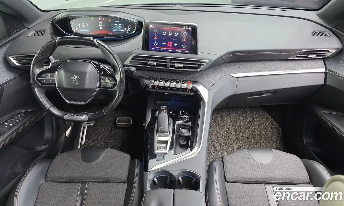 Peugeot 3008 2018 1.6 автомат (гидро), фото 7