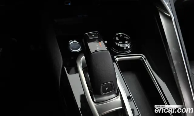 Peugeot 3008 2018 1.6 автомат (гидро), миниатюра 9