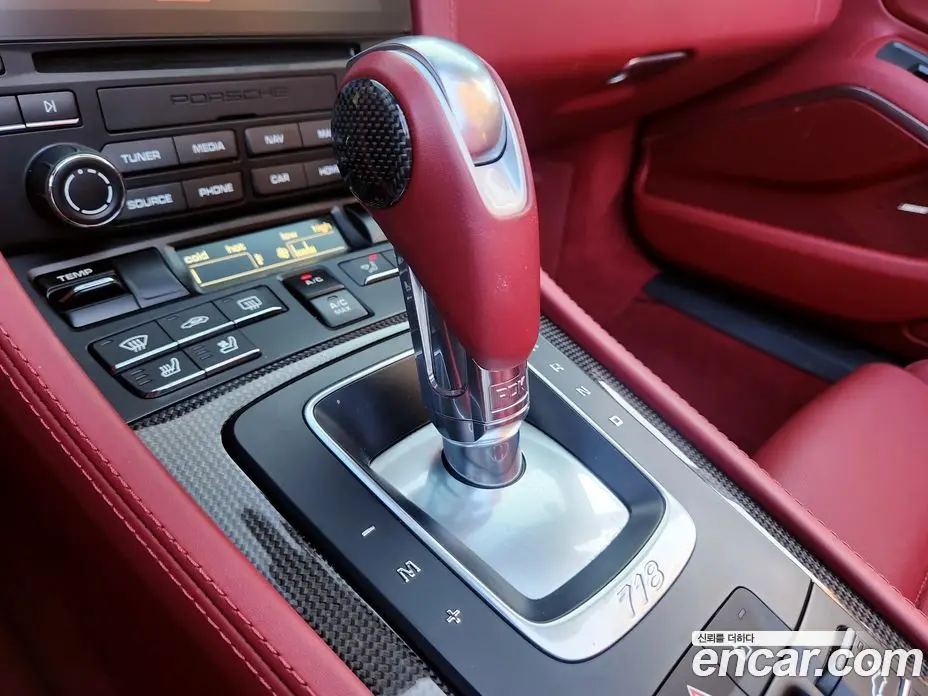 Porsche 718 2023 4.0 автомат (гидро), фото 14 Porsche 718 2023 4.0 автомат (гидро), фото 14