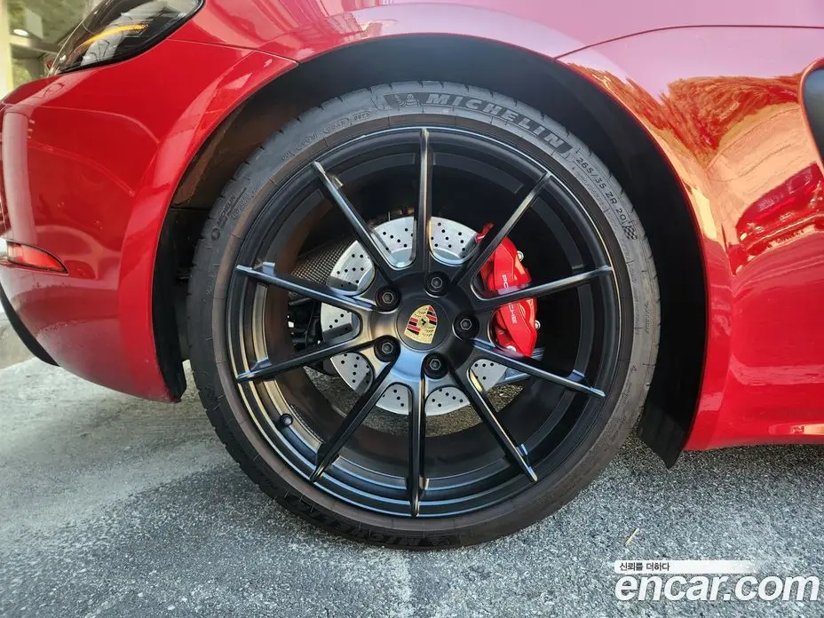 Porsche 718 2023 4.0 автомат (гидро), фото 18 Porsche 718 2023 4.0 автомат (гидро), фото 18