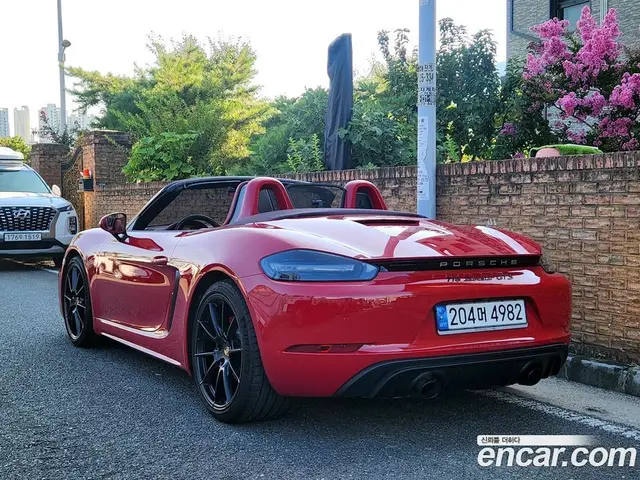 Porsche 718 2023 4.0 автомат (гидро), миниатюра 4 Porsche 718 2023 4.0 автомат (гидро), миниатюра 4