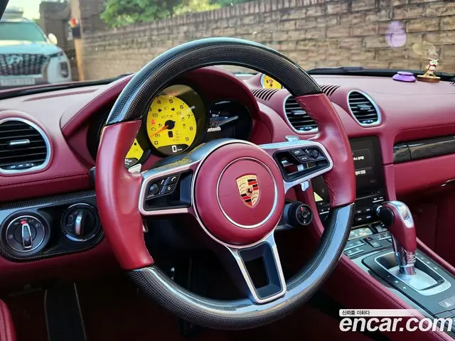 Porsche 718 2023 4.0 автомат (гидро), миниатюра 8 Porsche 718 2023 4.0 автомат (гидро), миниатюра 8