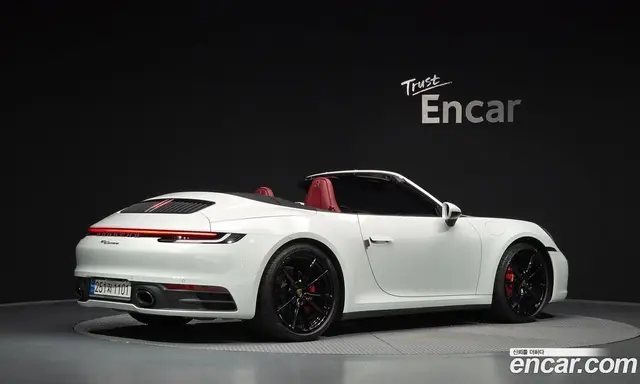 Porsche 911 2022 3.0 автомат (гидро), миниатюра 2