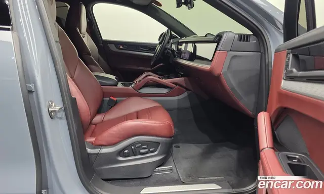 Porsche Cayenne 2024 3.0 автомат (гидро), миниатюра 11 Porsche Cayenne 2024 3.0 автомат (гидро), миниатюра 11