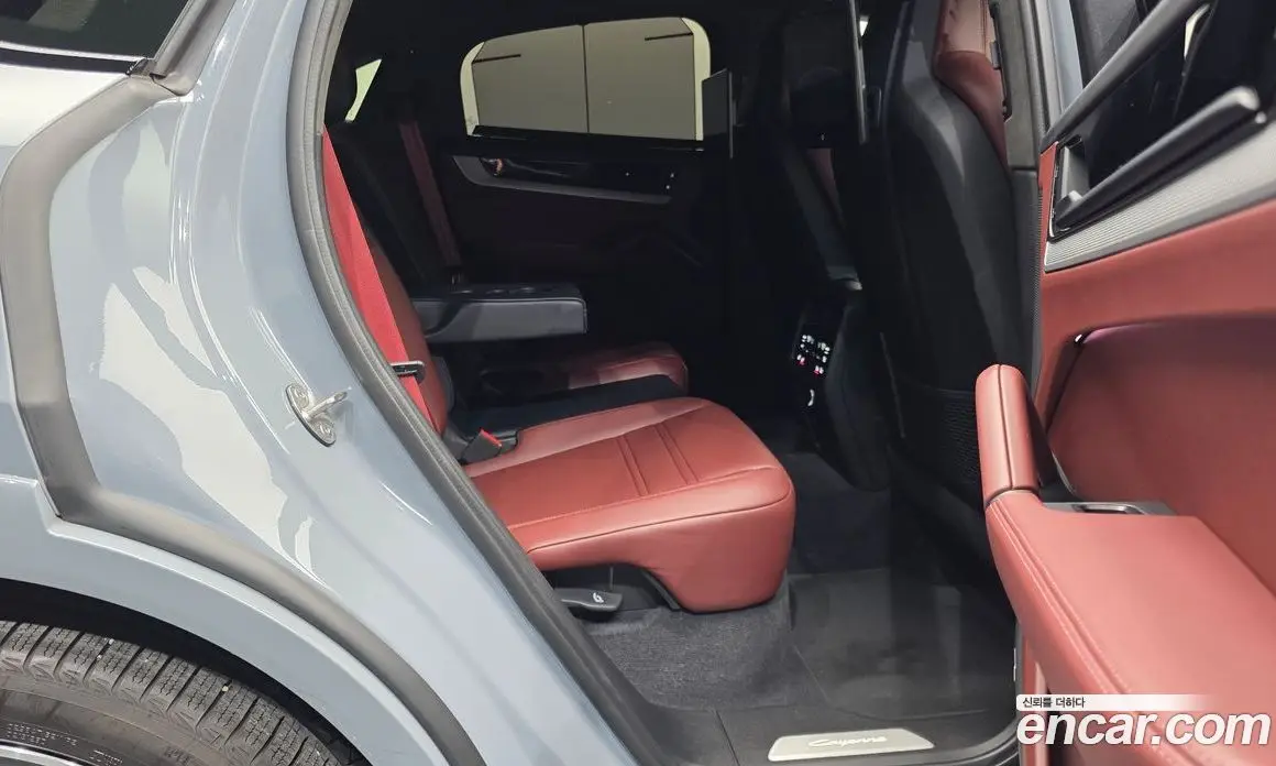 Porsche Cayenne 2024 3.0 автомат (гидро), фото 12 Porsche Cayenne 2024 3.0 автомат (гидро), фото 12