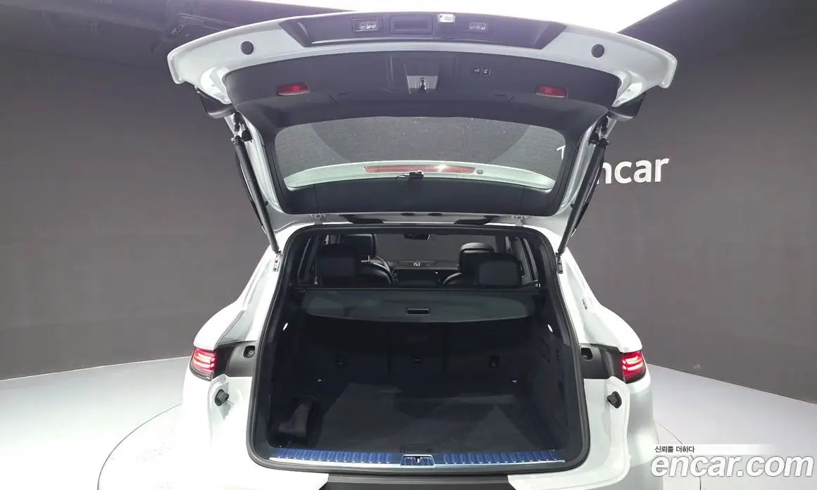 Porsche Cayenne 2025 3.0 автомат (гидро), фото 20 Porsche Cayenne 2025 3.0 автомат (гидро), фото 20