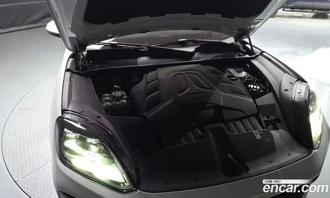 Porsche Cayenne 2025 3.0 автомат (гидро), фото 6 Porsche Cayenne 2025 3.0 автомат (гидро), фото 6