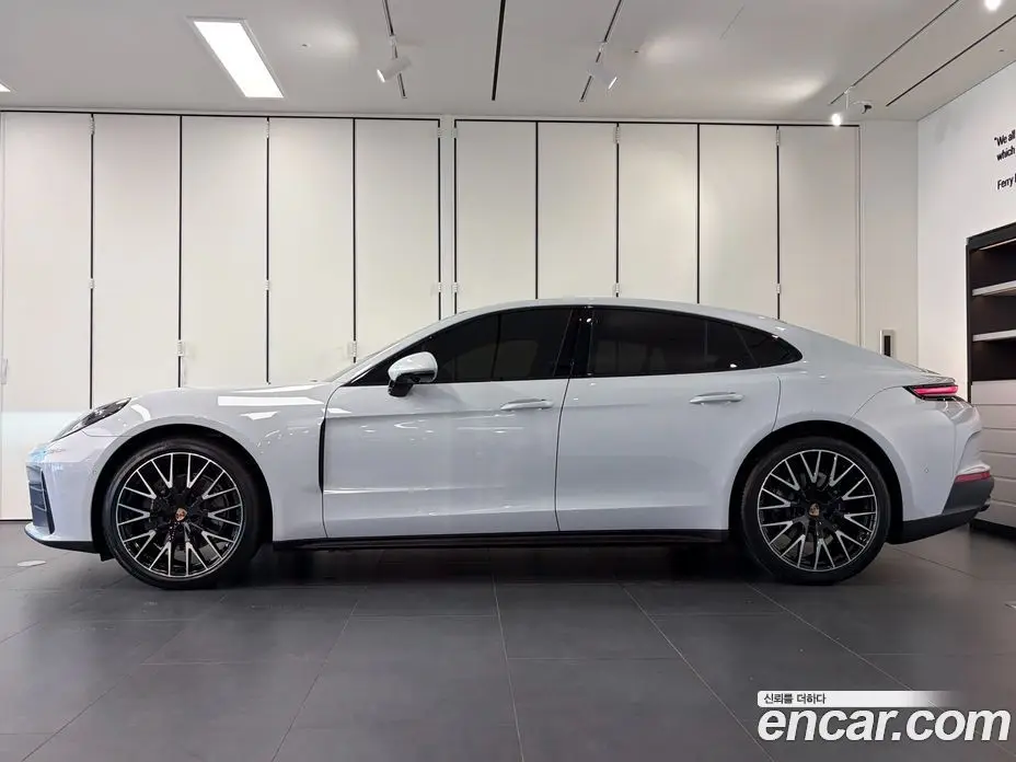 Porsche Panamera 2025 2.9 автомат (гидро), фото 6 Porsche Panamera 2025 2.9 автомат (гидро), фото 6