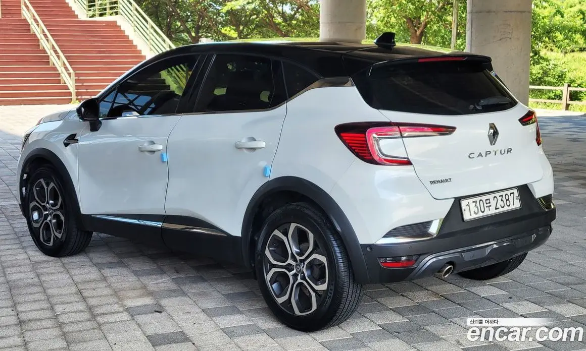 Renault (Samsung) Captur 2020 1.3 автомат (гидро), фото 6 Renault (Samsung) Captur 2020 1.3 автомат (гидро), фото 6