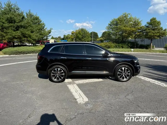 Renault (Samsung) QM6 2017 2.0 автомат (гидро), миниатюра 2 Renault (Samsung) QM6 2017 2.0 автомат (гидро), миниатюра 2