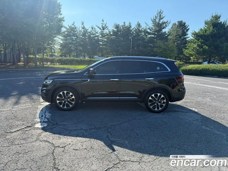 Renault (Samsung) QM6 2017 2.0 автомат (гидро), фото 4 Renault (Samsung) QM6 2017 2.0 автомат (гидро), фото 4