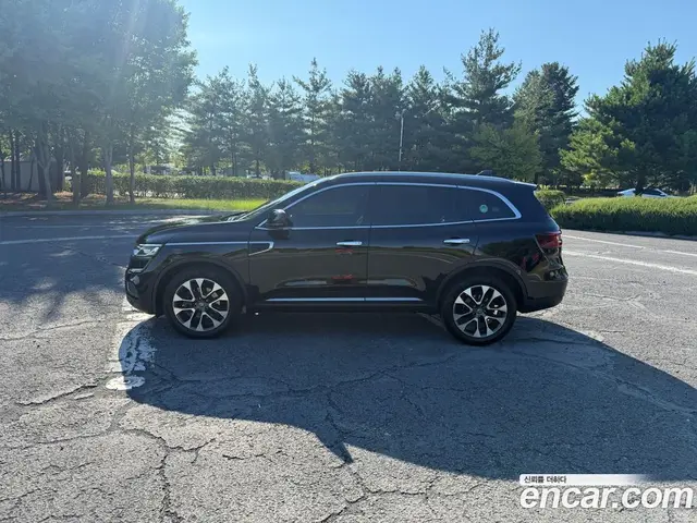 Renault (Samsung) QM6 2017 2.0 автомат (гидро), миниатюра 4 Renault (Samsung) QM6 2017 2.0 автомат (гидро), миниатюра 4