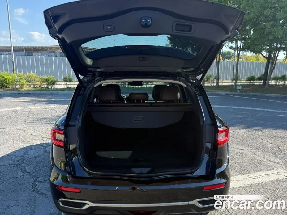 Renault (Samsung) QM6 2017 2.0 автомат (гидро), фото 6 Renault (Samsung) QM6 2017 2.0 автомат (гидро), фото 6