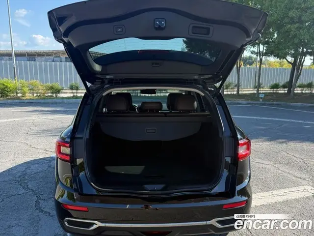 Renault (Samsung) QM6 2017 2.0 автомат (гидро), миниатюра 6 Renault (Samsung) QM6 2017 2.0 автомат (гидро), миниатюра 6