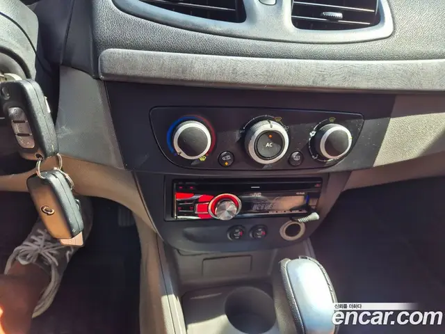 Renault (Samsung) SM3 2011 1.6 автомат (гидро), миниатюра 9 Renault (Samsung) SM3 2011 1.6 автомат (гидро), миниатюра 9