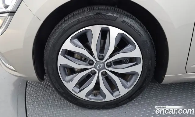 Renault (Samsung) SM6 2016 2.0 автомат (гидро), миниатюра 5 Renault (Samsung) SM6 2016 2.0 автомат (гидро), миниатюра 5
