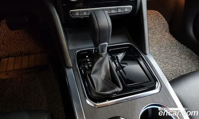 Renault (Samsung) SM6 2023 1.8 автомат (гидро), миниатюра 8 Renault (Samsung) SM6 2023 1.8 автомат (гидро), миниатюра 8