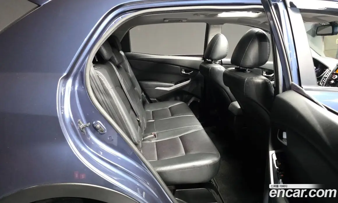 SsangYong Korando 2013 2.0 автомат (гидро), фото 12