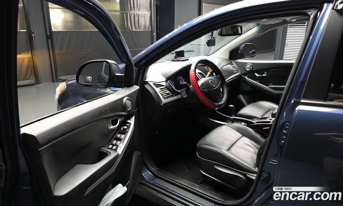 SsangYong Korando 2013 2.0 автомат (гидро), фото 10