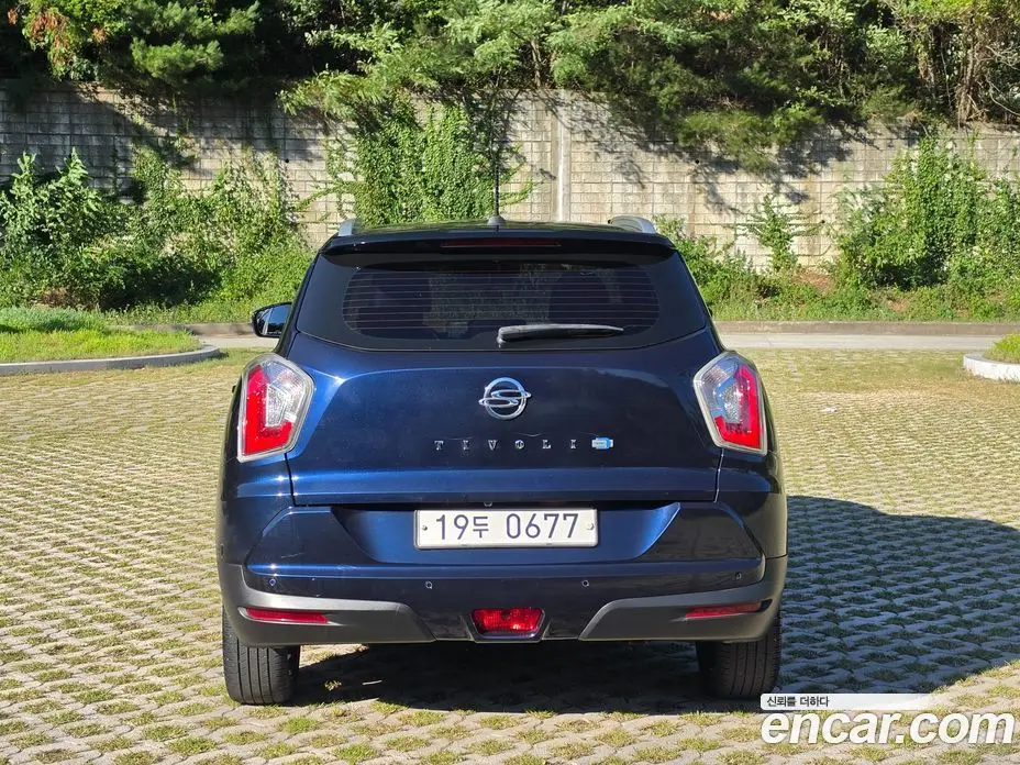 SsangYong TIBOLI 2015 1.6 автомат (гидро), фото 3 SsangYong TIBOLI 2015 1.6 автомат (гидро), фото 3