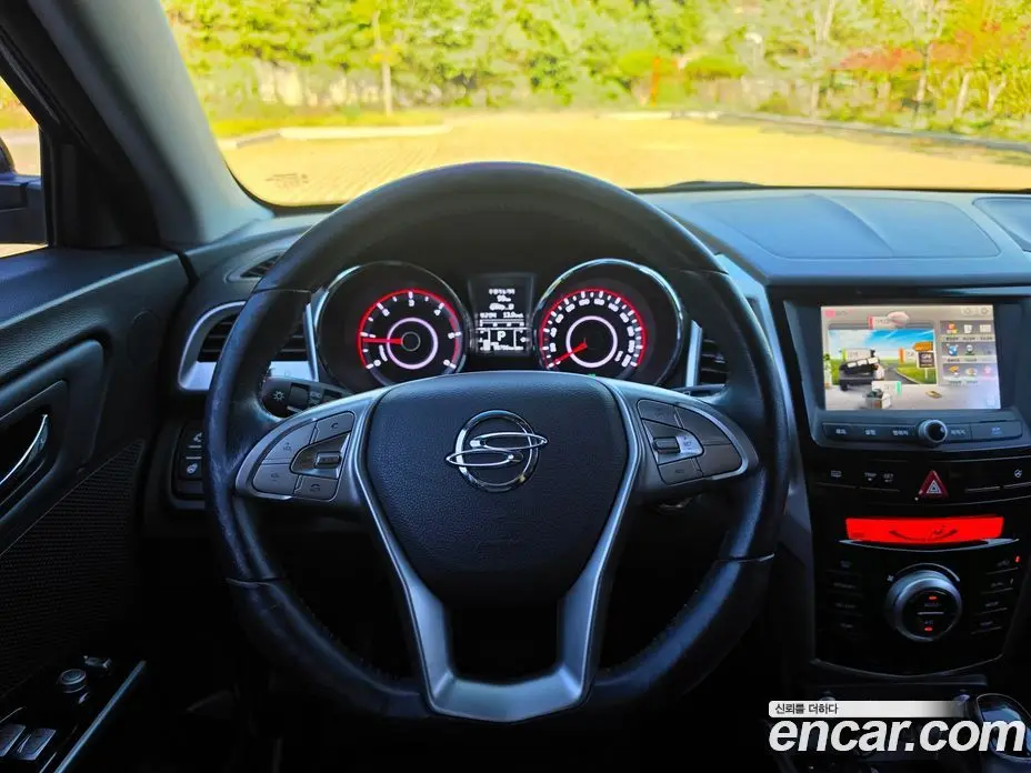 SsangYong TIBOLI 2015 1.6 автомат (гидро), фото 9 SsangYong TIBOLI 2015 1.6 автомат (гидро), фото 9