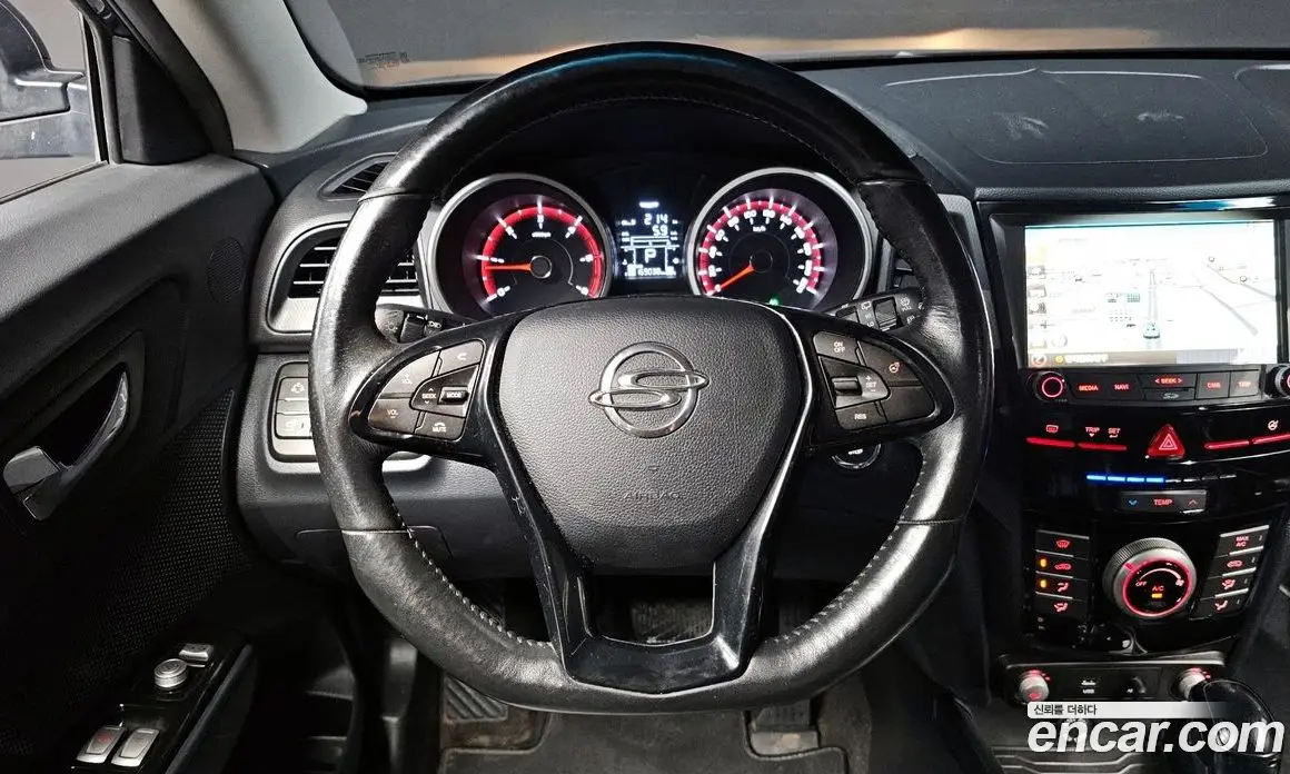 SsangYong TIBOLI 2016 1.6 автомат (гидро), фото 13