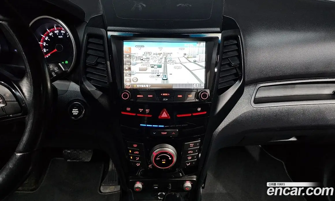 SsangYong TIBOLI 2016 1.6 автомат (гидро), фото 15
