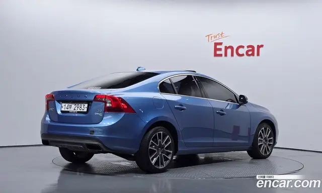 Volvo S60 2015 1.6 автомат (гидро), миниатюра 2