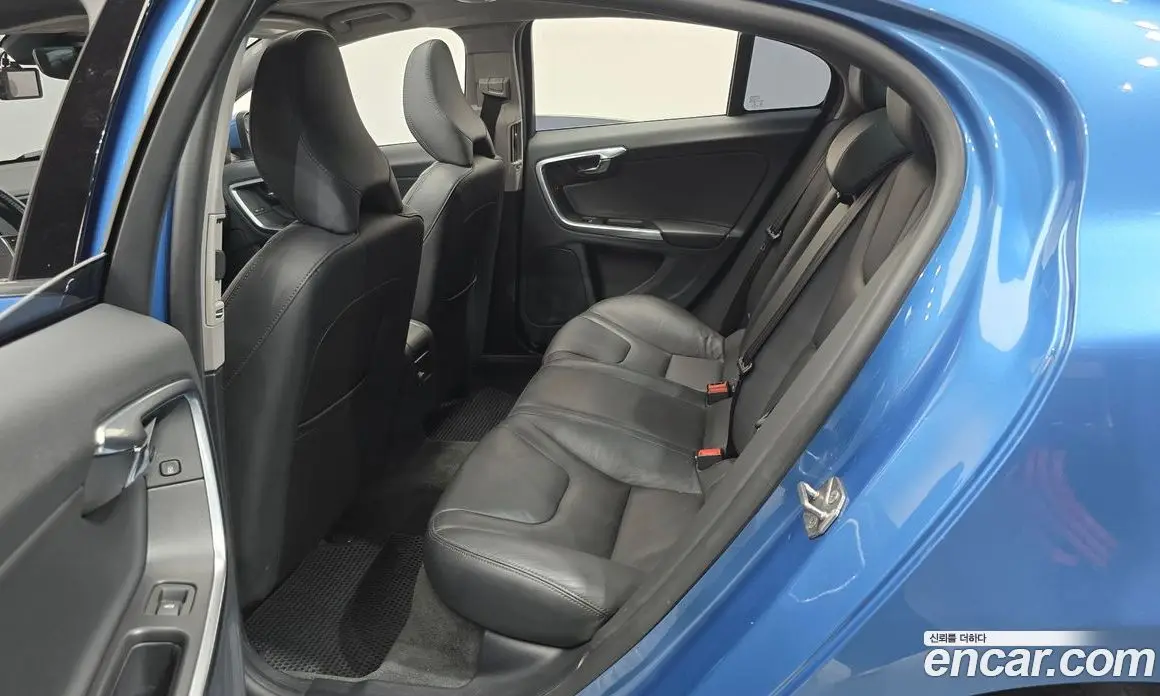 Volvo S60 2015 1.6 автомат (гидро), фото 11