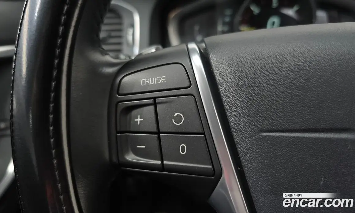 Volvo S60 2015 1.6 автомат (гидро), фото 16