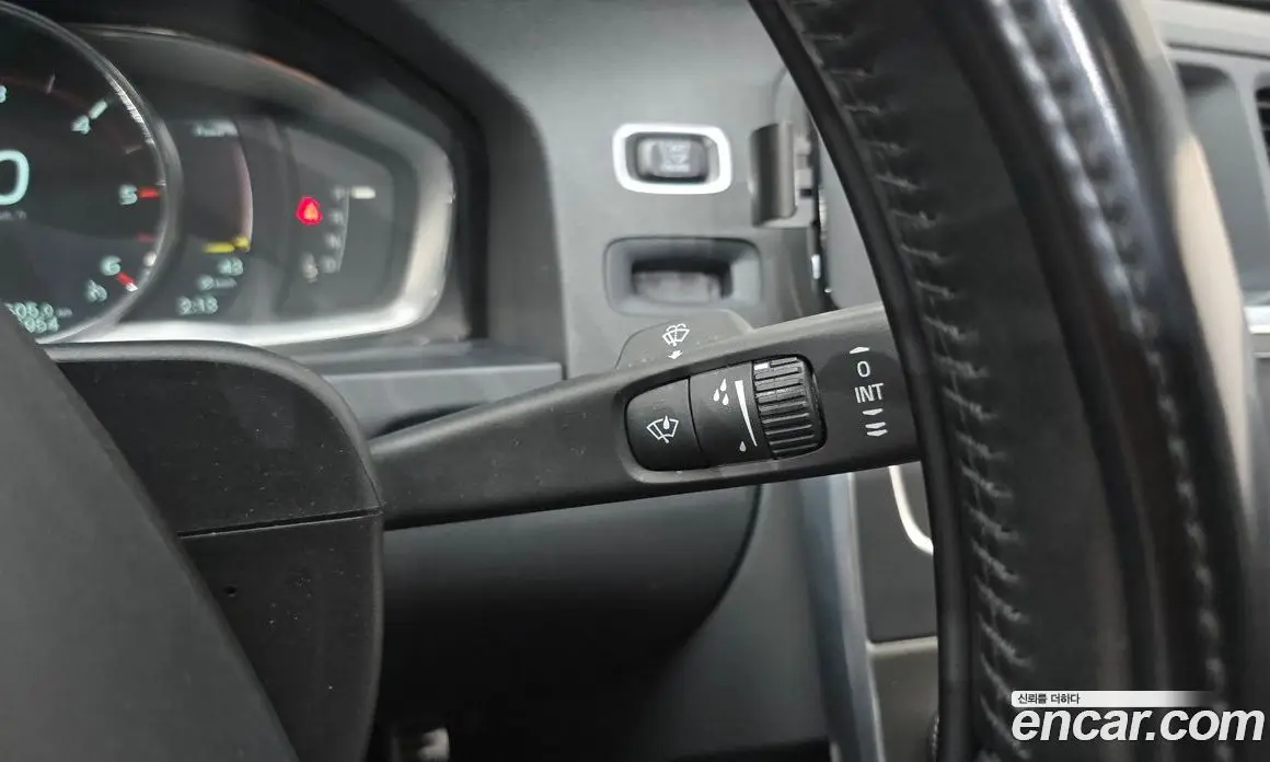 Volvo S60 2015 1.6 автомат (гидро), фото 17