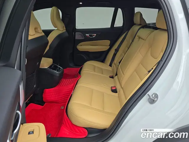 Volvo V60 2024 2.0 автомат (гидро), миниатюра 11 Volvo V60 2024 2.0 автомат (гидро), миниатюра 11