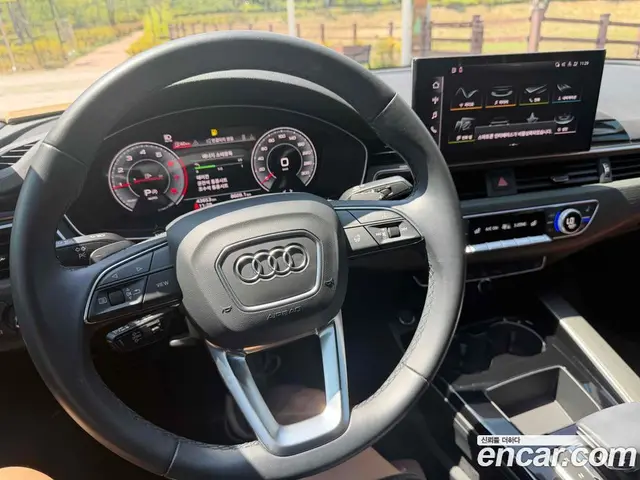 Audi A4 2023 2.0 автомат (гидро), миниатюра 12
