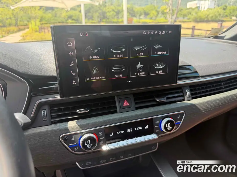 Audi A4 2023 2.0 автомат (гидро), фото 13