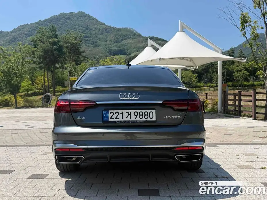 Audi A4 2023 2.0 автомат (гидро), фото 4