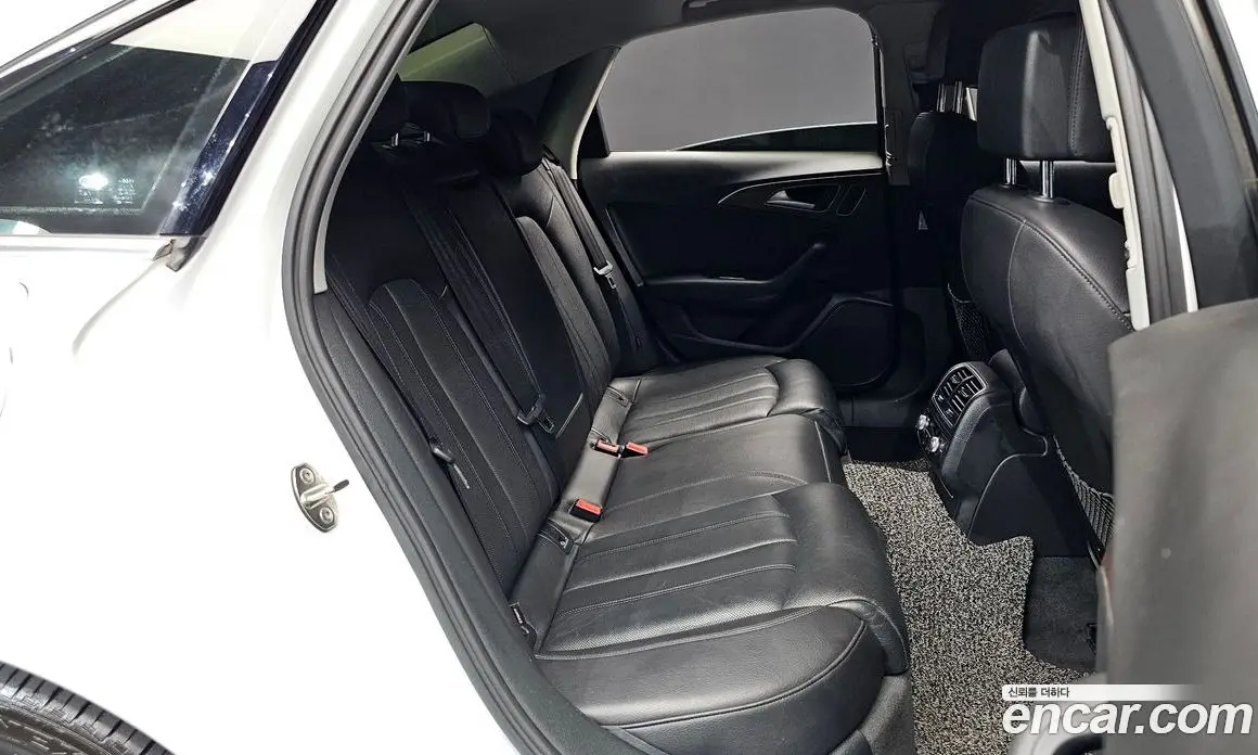 Audi A6 2016 2.0 автомат (гидро), фото 12