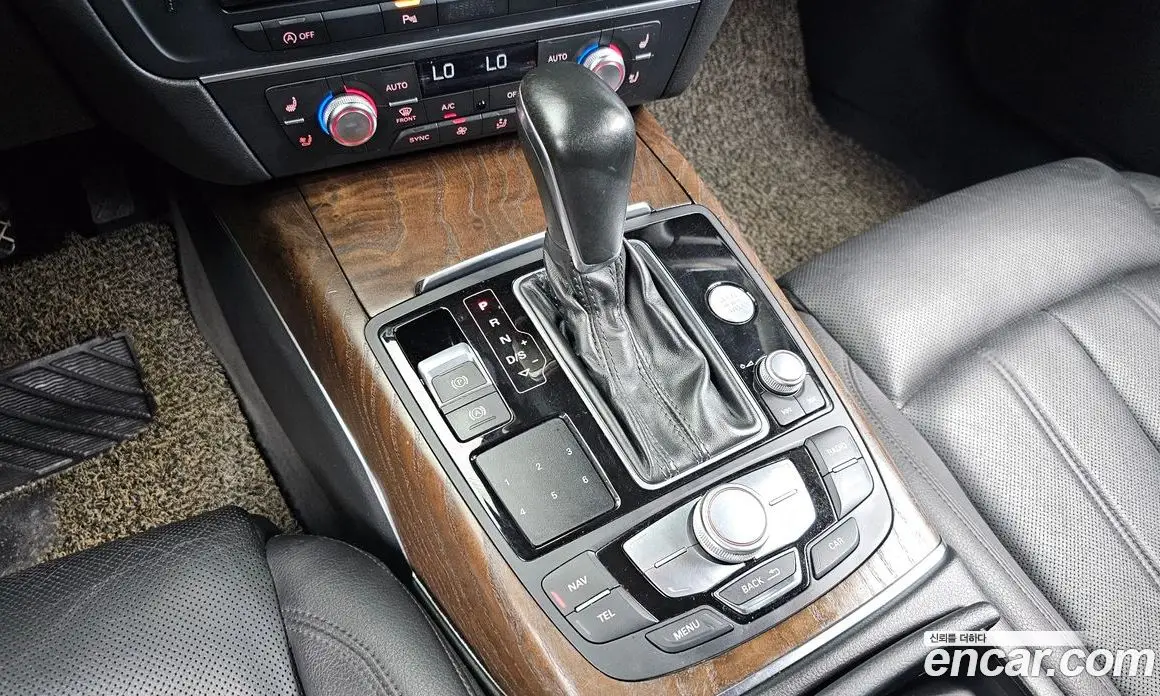 Audi A6 2016 2.0 автомат (гидро), фото 9