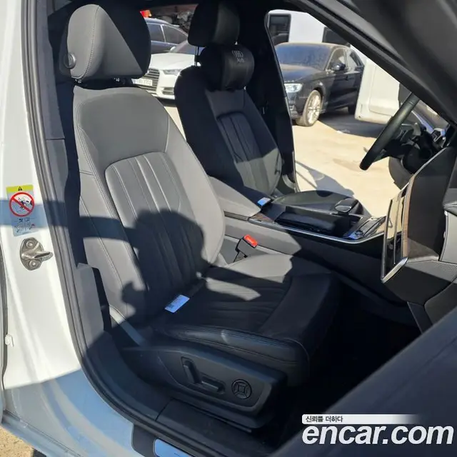Audi A6 2021 2.0 автомат (гидро), миниатюра 11