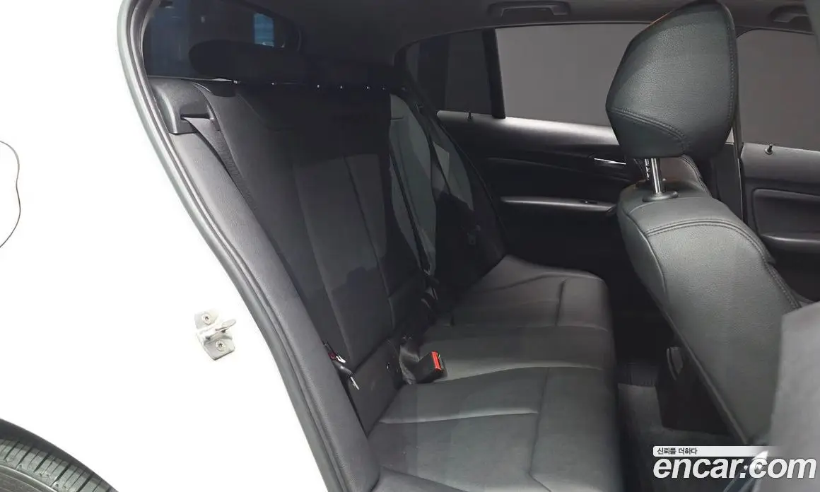 BMW 1 серия 2013 2.0 автомат (гидро), фото 12