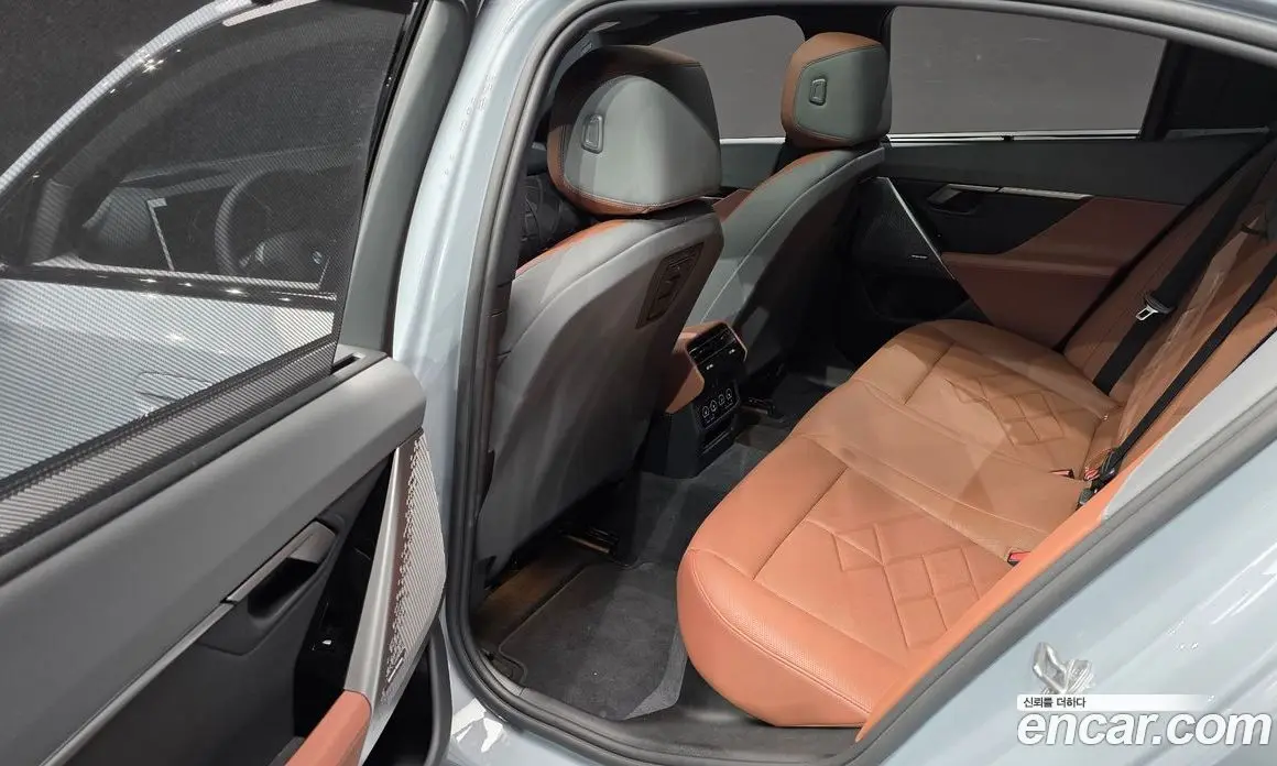 BMW 5 серия 2026 2.0 автомат (гидро), фото 12 BMW 5 серия 2026 2.0 автомат (гидро), фото 12