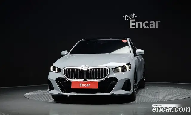 BMW 5 серия 2026 2.0 автомат (гидро), миниатюра 3 BMW 5 серия 2026 2.0 автомат (гидро), миниатюра 3