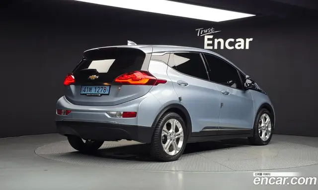 Chevrolet Bolt EV 2018 0.2 автомат (гидро), миниатюра 2