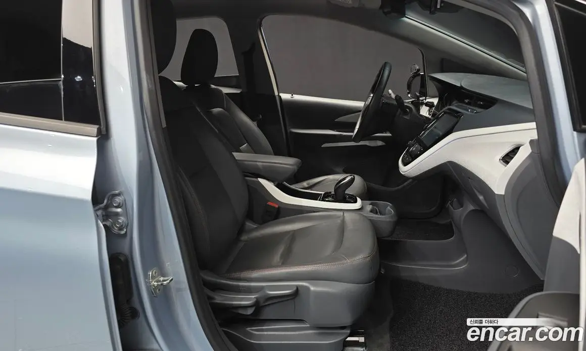 Chevrolet Bolt EV 2018 0.2 автомат (гидро), фото 11