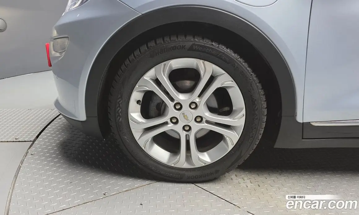 Chevrolet Bolt EV 2018 0.2 автомат (гидро), фото 5