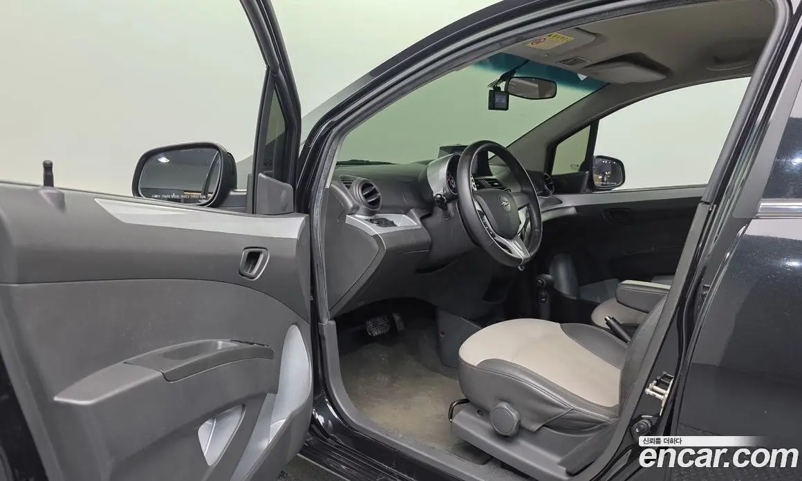 Chevrolet Spark 2012 1.0 автомат (гидро), фото 10 Chevrolet Spark 2012 1.0 автомат (гидро), фото 10